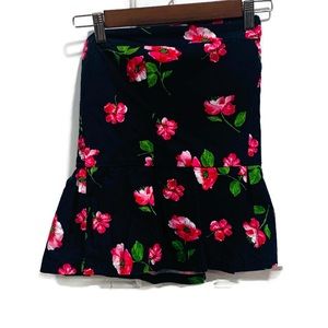 Hollister sleeveless pendulum crop top floral Large